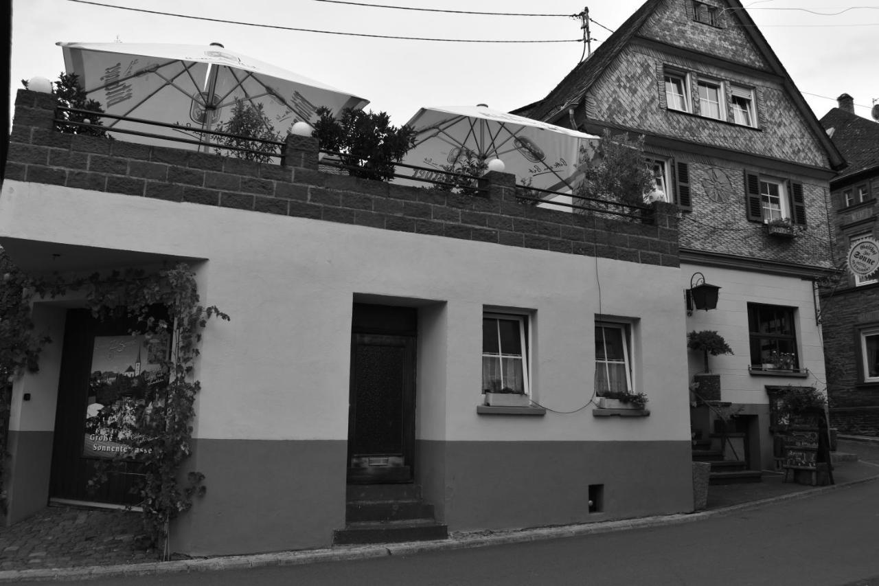 Landgasthof Zur Sonne 恩克里克 外观 照片